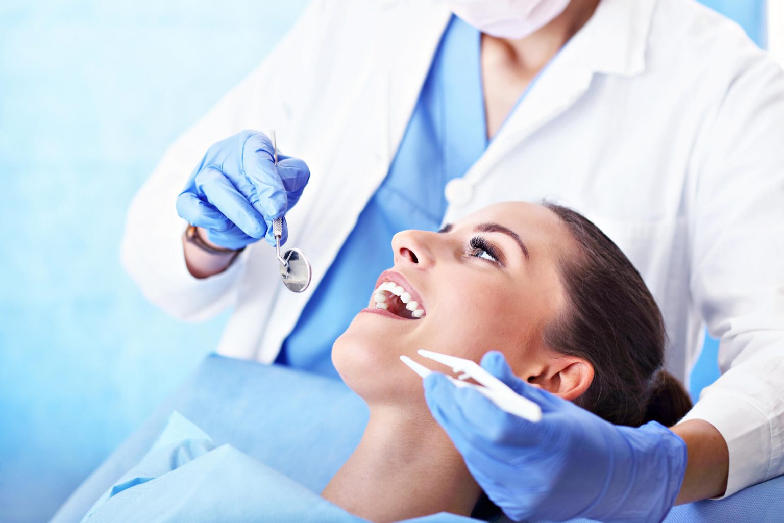 3 Signs that You Need Endodontic Surgery for a Tooth Infection